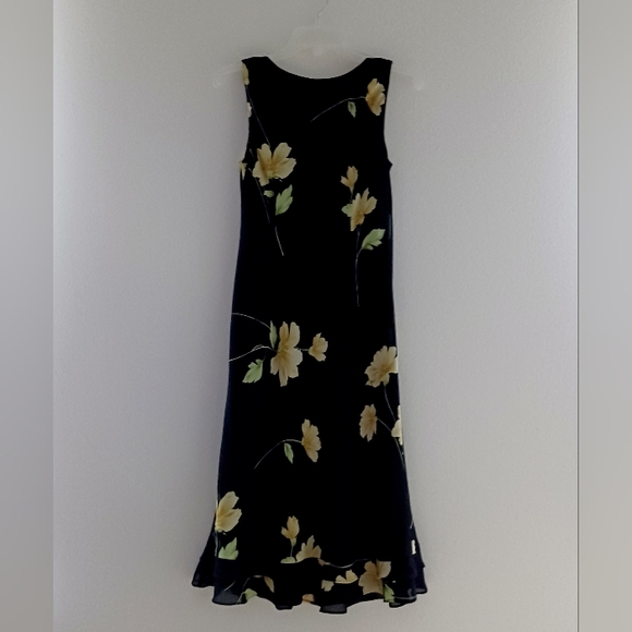 STUDIO I Suit of Black Floral Dress & Yellow Jacket, size 8p - Picture 8 of 16